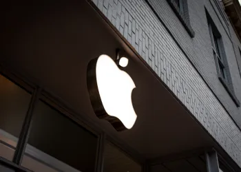 Apple: Teknolojide Devrim ve Küresel Değerin Zirvesi