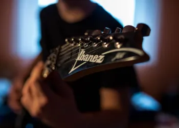 Ibanez: Japon Kökenli Bir Gitar Markası