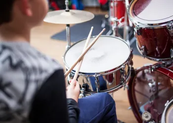 Müzik Kursu Yorum ve Tavsiyeleri - En İyi 5 Kurs Hangisi?