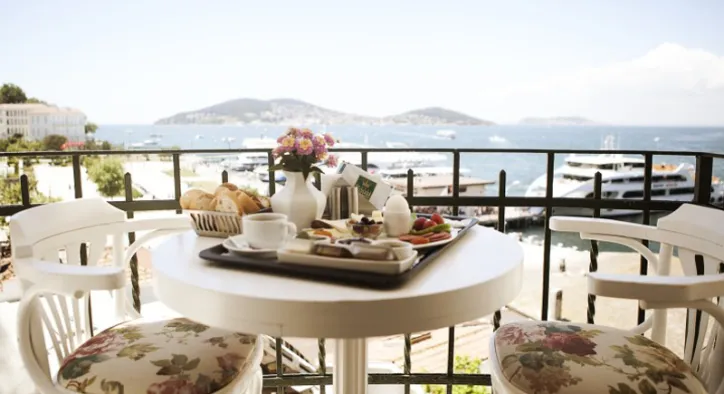 Nostaljiyi Modern Dokunuşla Buluşturan Marka: Princess Hotel