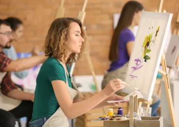 Çizgilerle Büyüyen Bir Marka: Resim Akademi